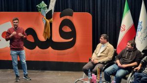 استندآپ کمدی از متن تا صحنه و تحلیلهای اجرا
