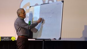 در دهمین رویداد ملی قلمه یک شعر طنز متولد شد یک شعر طنز